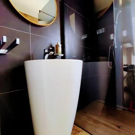 Island Luxury House Apartment Vir