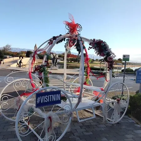 Island Luxury House Vir